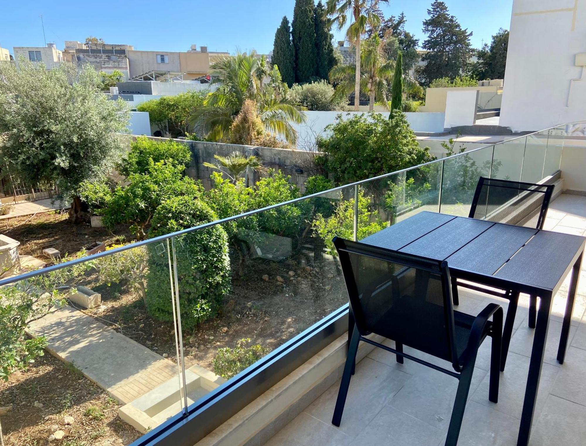 Maltese Garden Villa Моста Екстериор снимка